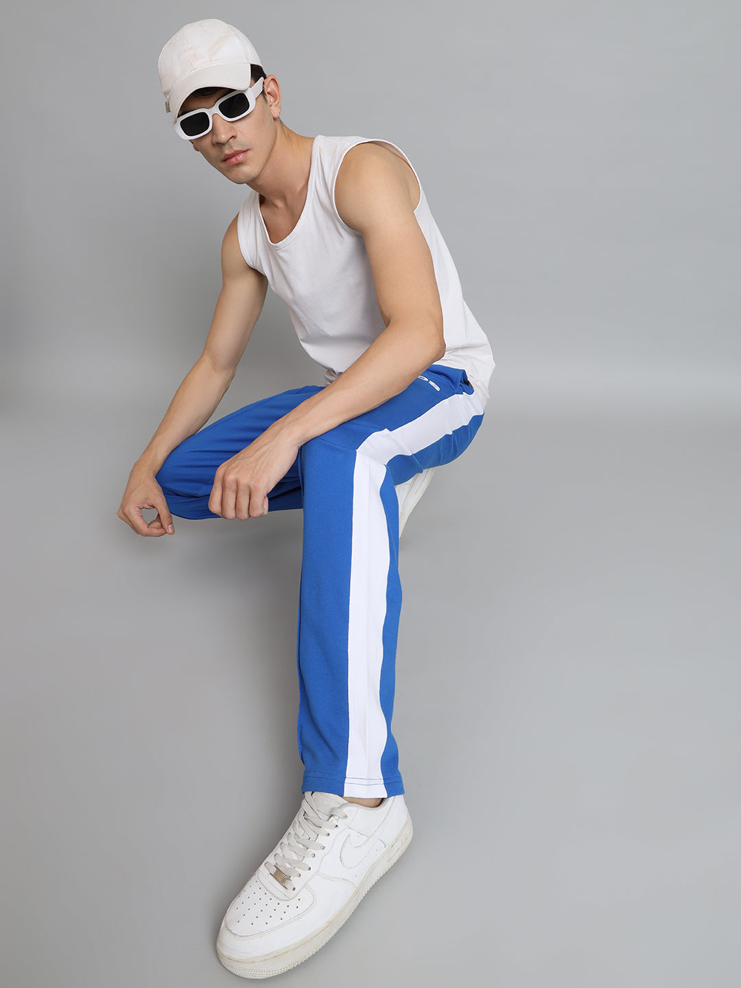 Contrast Side Seam  Front Plated Joggers (Royal Blue) - Wearduds