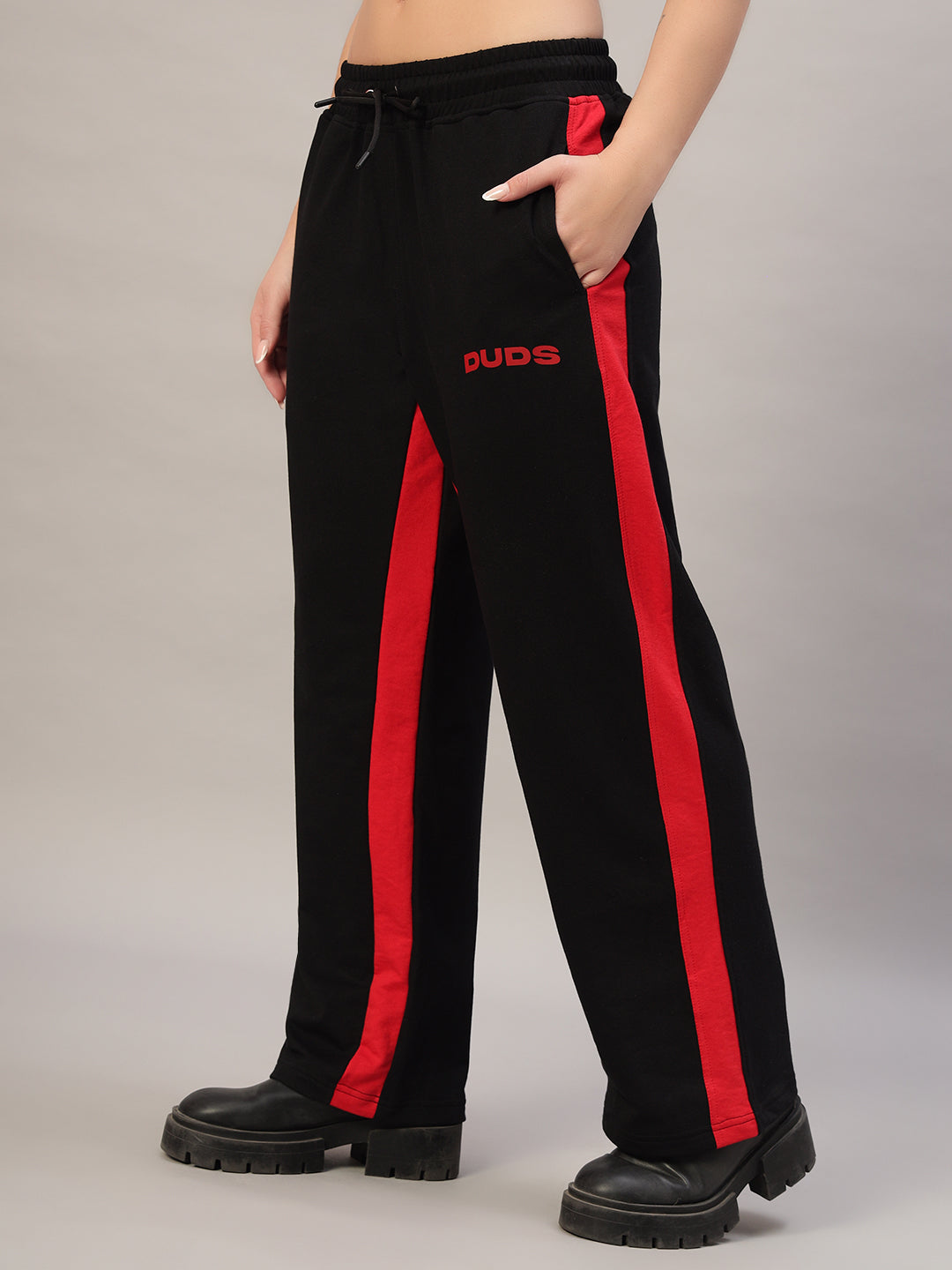 WOMEN'S SIDE SEAM BAGGY JOGGERS (BLACK-RED)