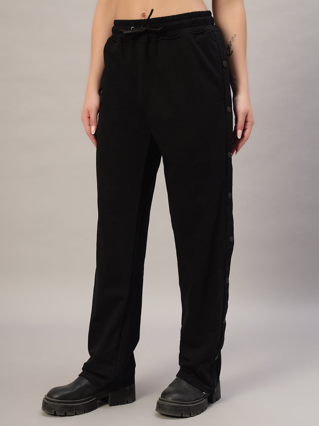 WOMEN'S MAMBO JOGGERS (BLACK)