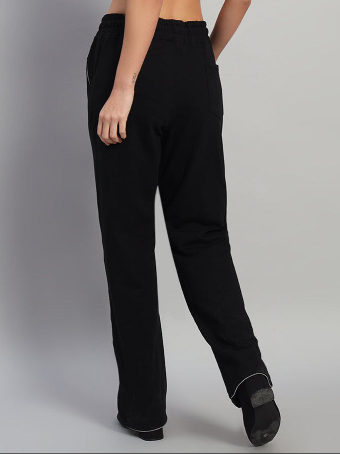 WOMEN'S HARPER RELAXED FIT JOGGER (BLACK)