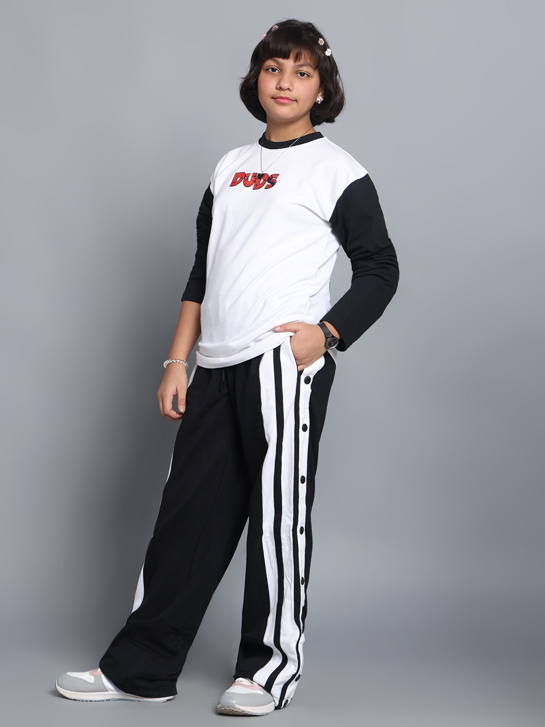 BITSY CO-ORD FOR BOYS & GIRLS (WHITE-BLACK)