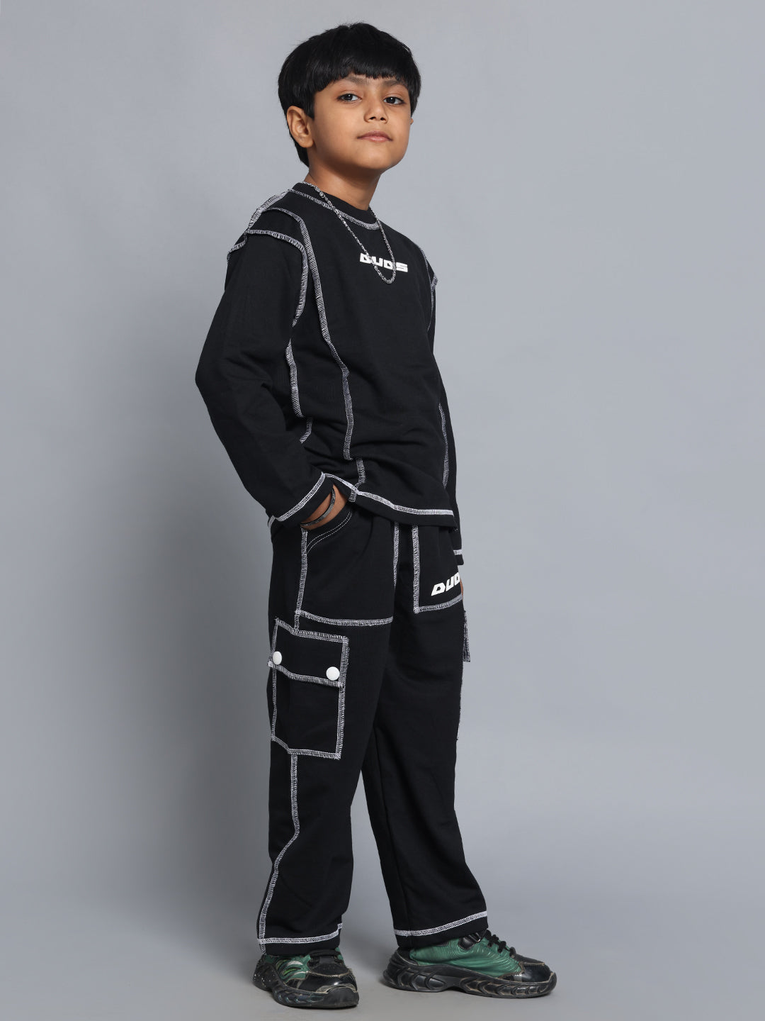 DYNAMIC OVERSIZED CO-ORD SET FOR BOYS & GIRLS (BLACK)