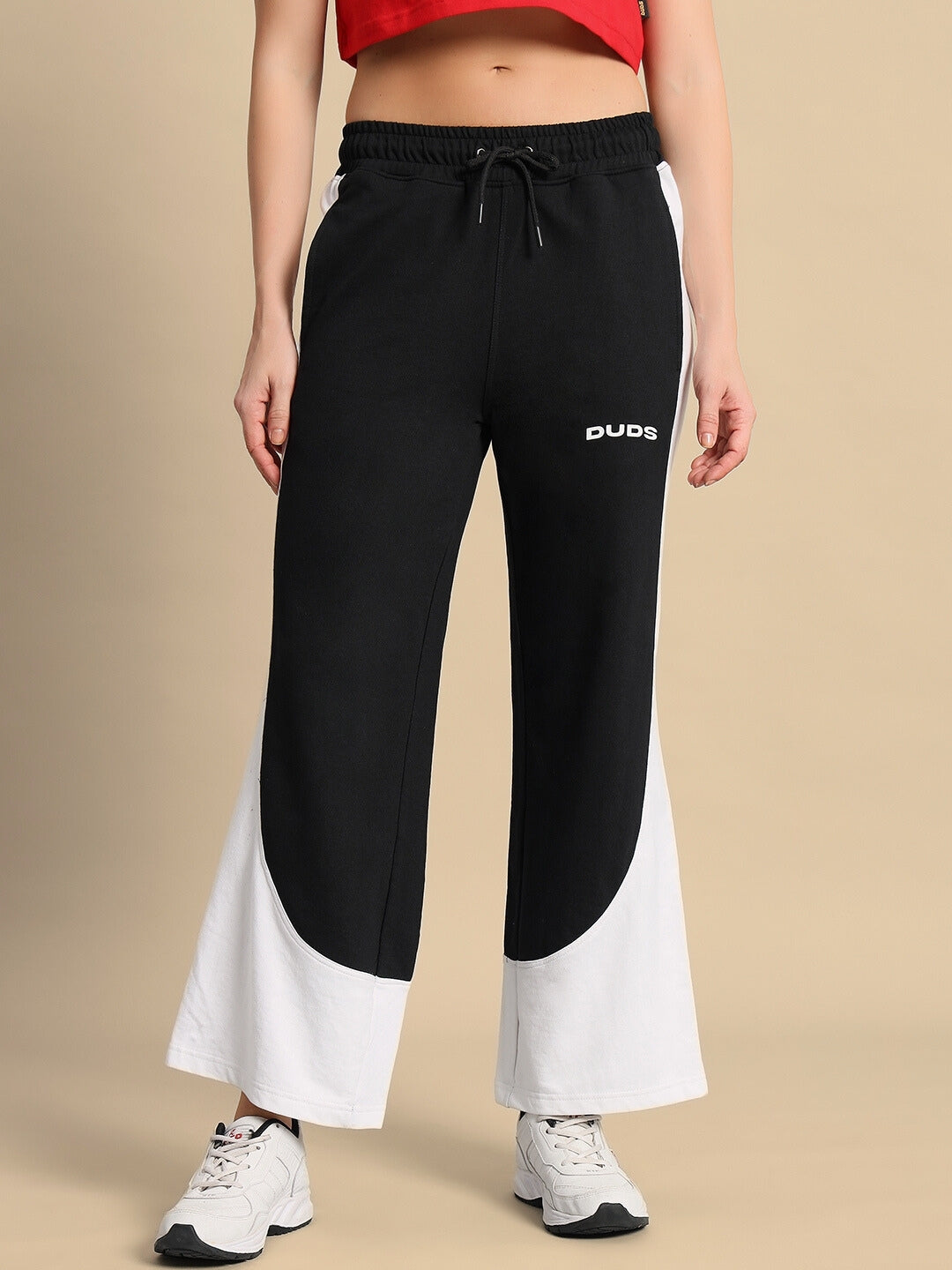 WOMEN'S HURTLE BAGGY JOGGERS (BLACK-WHITE)