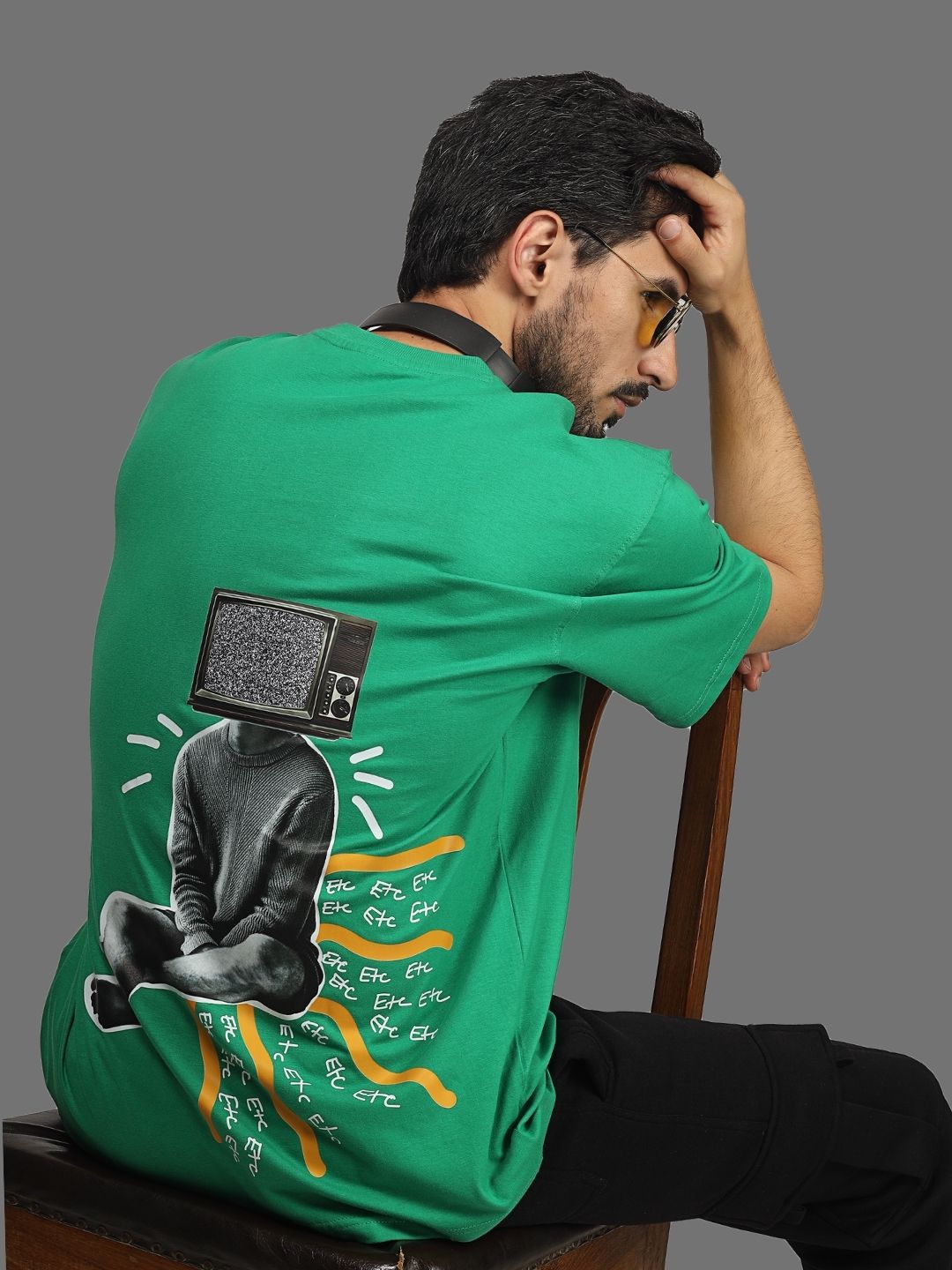 No Signal Over-Sized T-Shirt (Green) - Wearduds