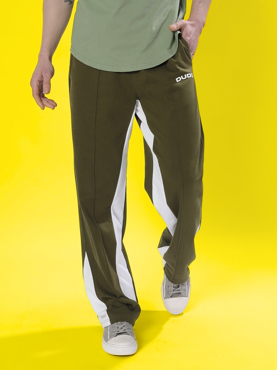 FLOPPY FLARED CONTRAST JOGGERS (OLIVE GREEN)