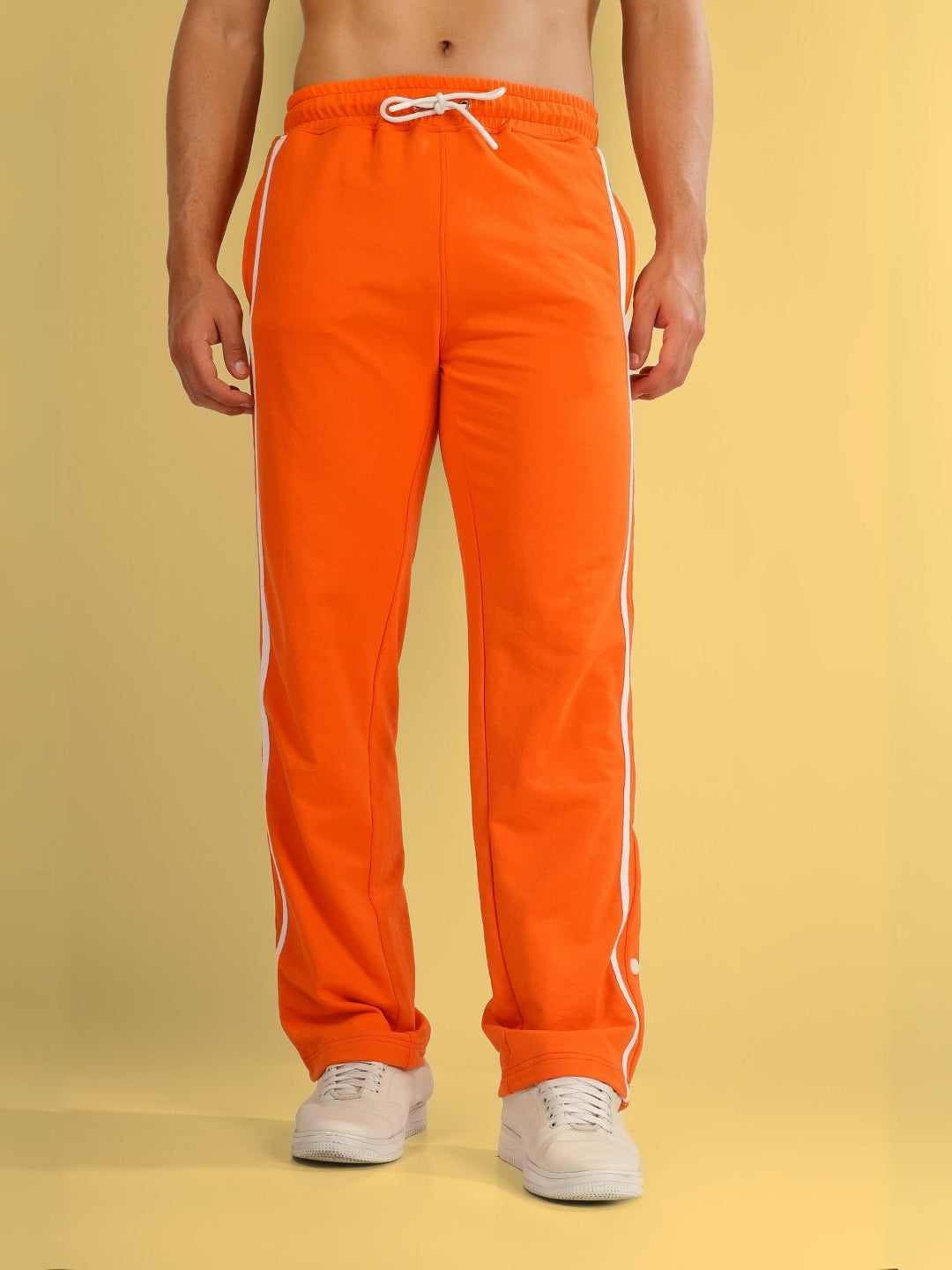 CONTRAST PANEL JOGGER (ORANGE)