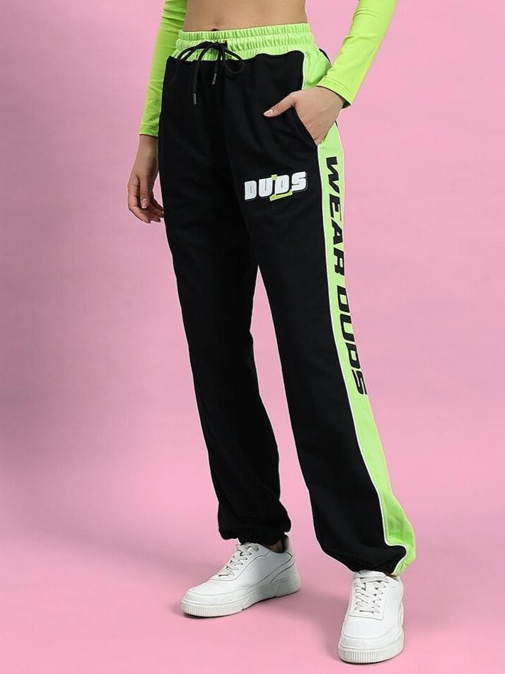 WOMEN'S PEPPY JOGGERS (BLACK-NEON GREEN)