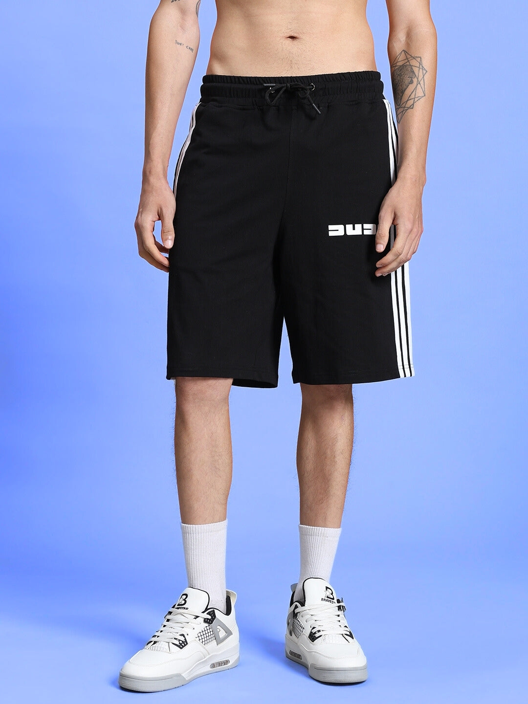 PARKA REGULAR FIT SHORTS (BLACK)