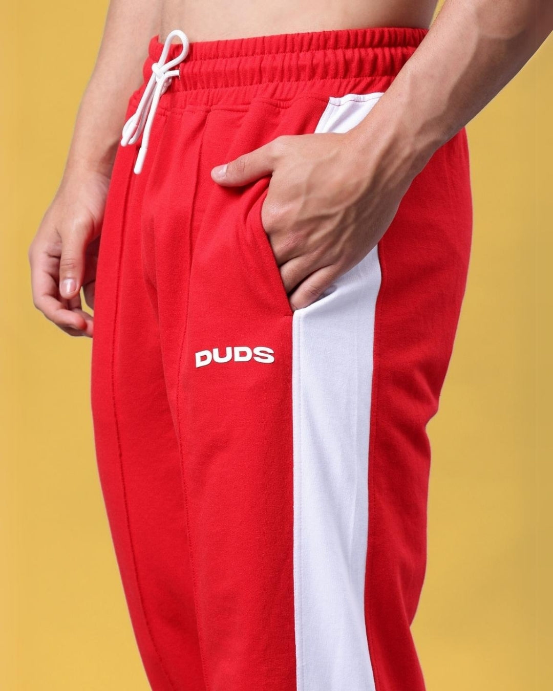 SIDE SEAM PLATED JOGGERS (RED)