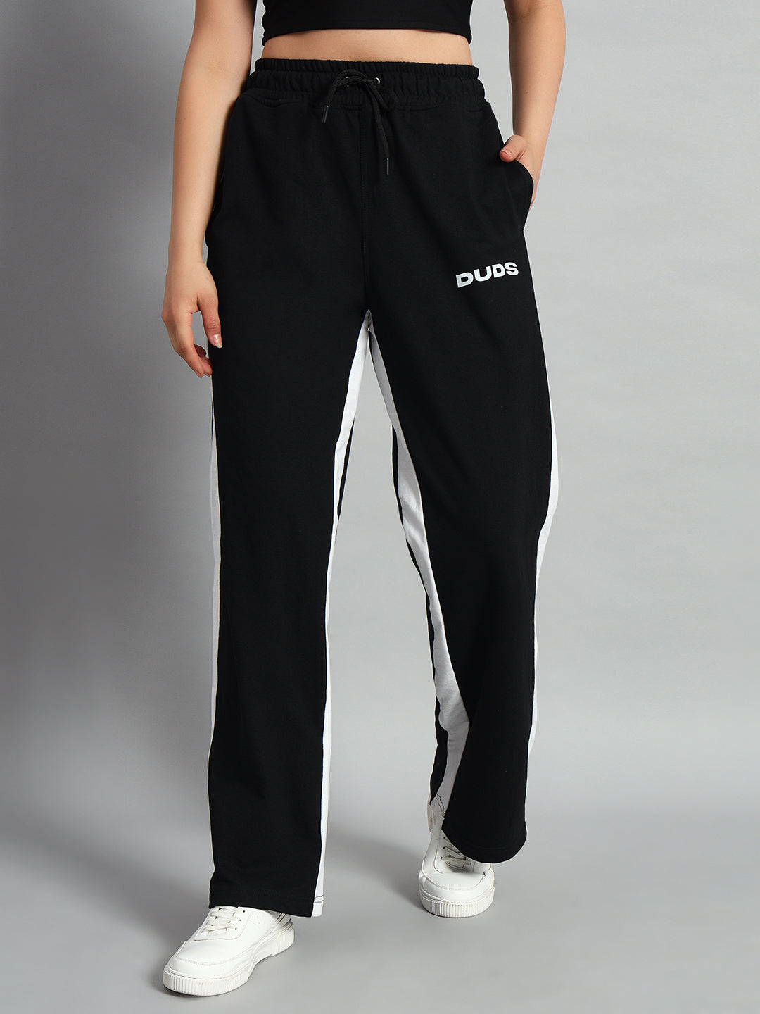 WOMEN'S SIDE SEAM BAGGY JOGGERS (BLACK)