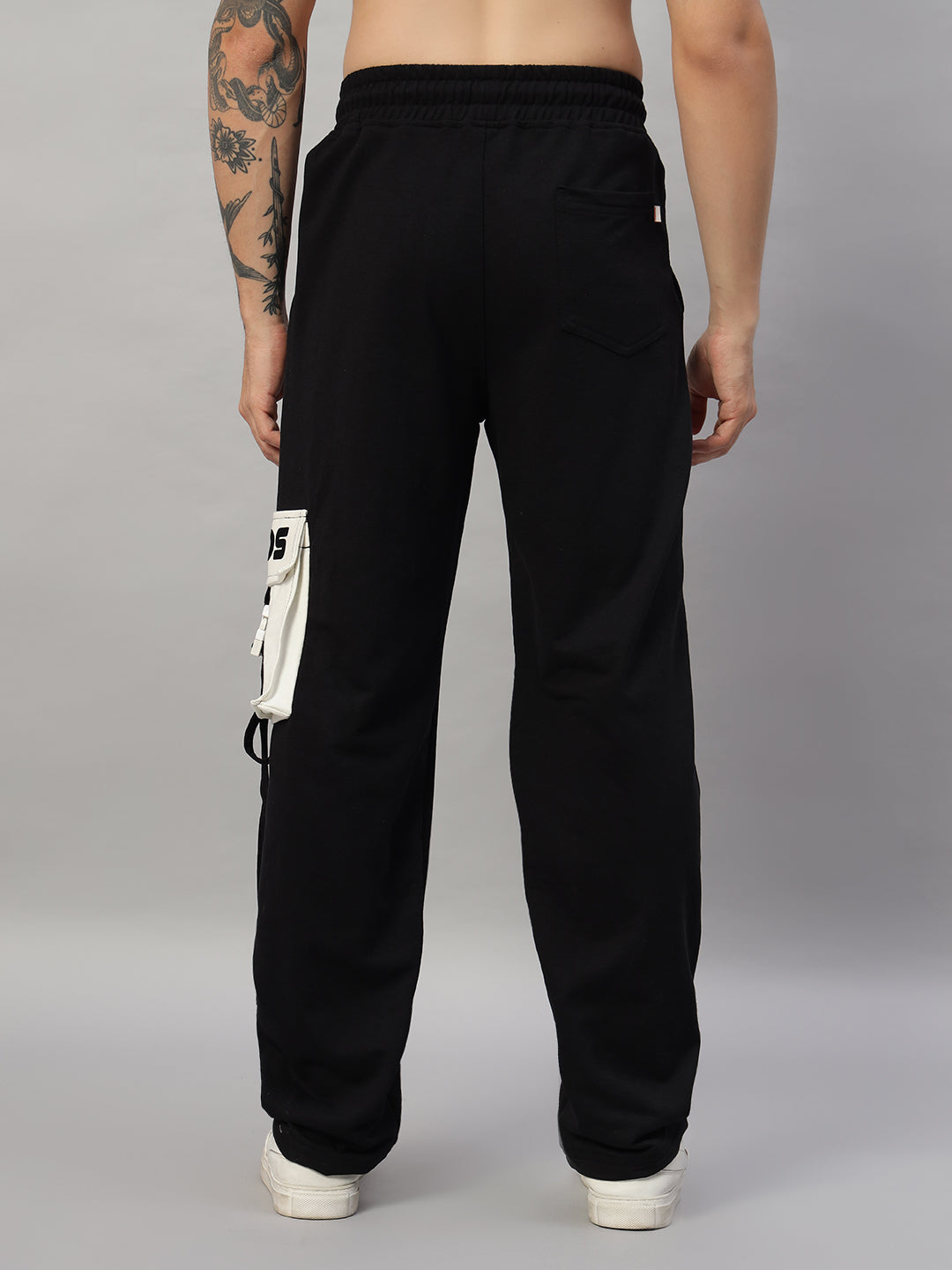 DAVID JOGGER (BLACK)