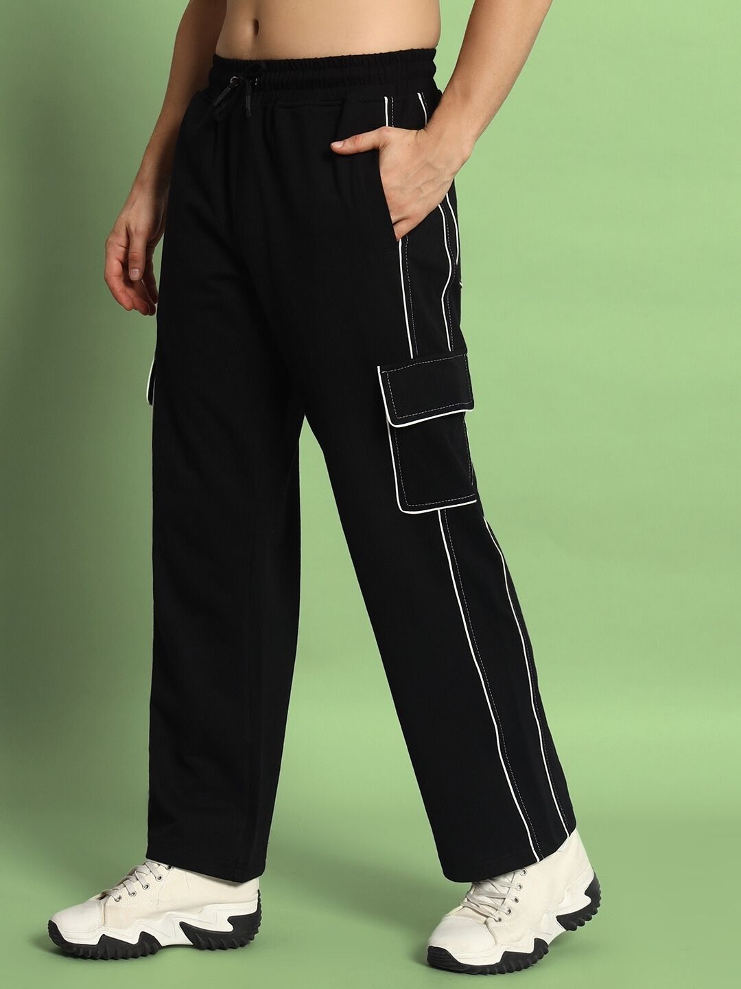 Pedal Contrast Stitch Cargo Pant (Black)