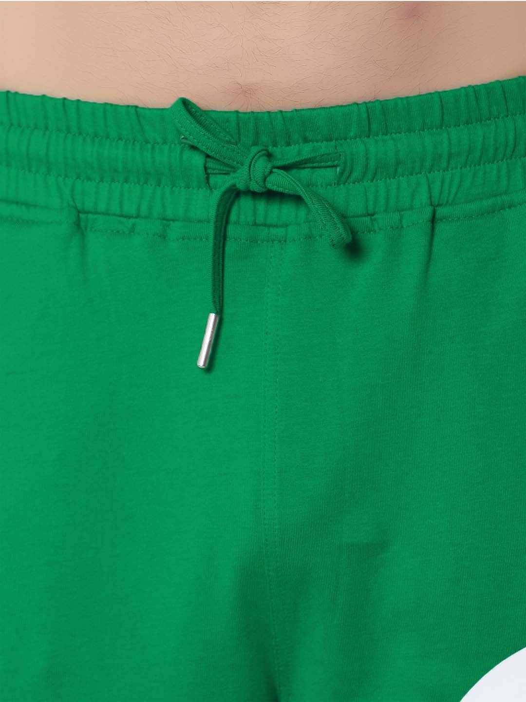 Live the dream Regular Fit Shorts (Green)