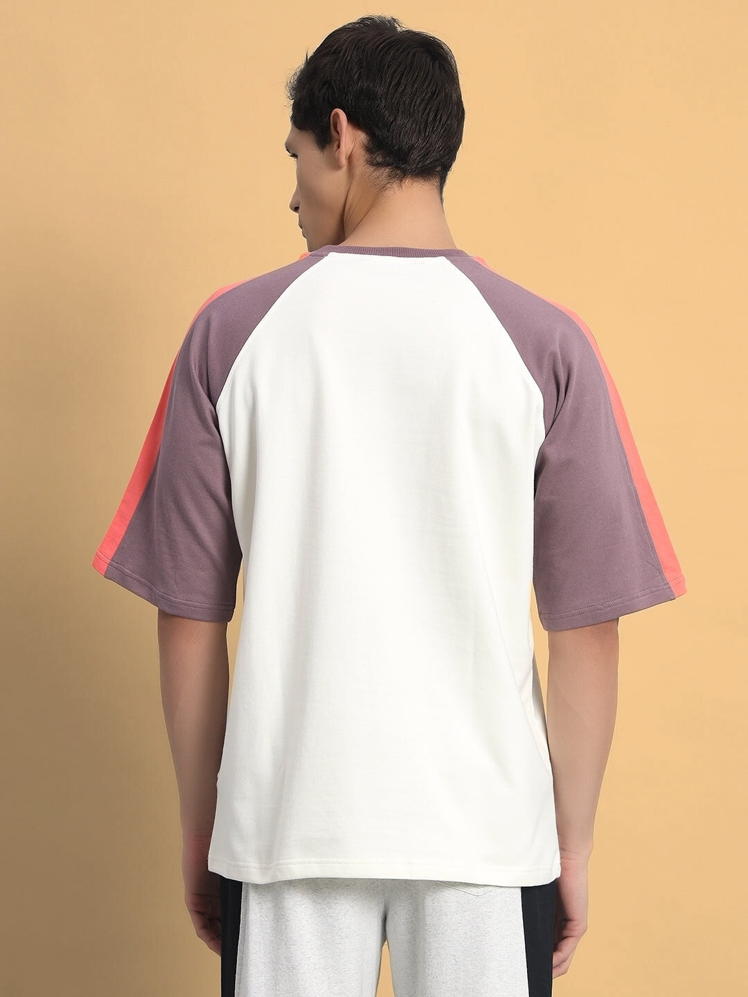 Kingdom Raglan Blocked Oversized T-Shirt (Off White-Violet)