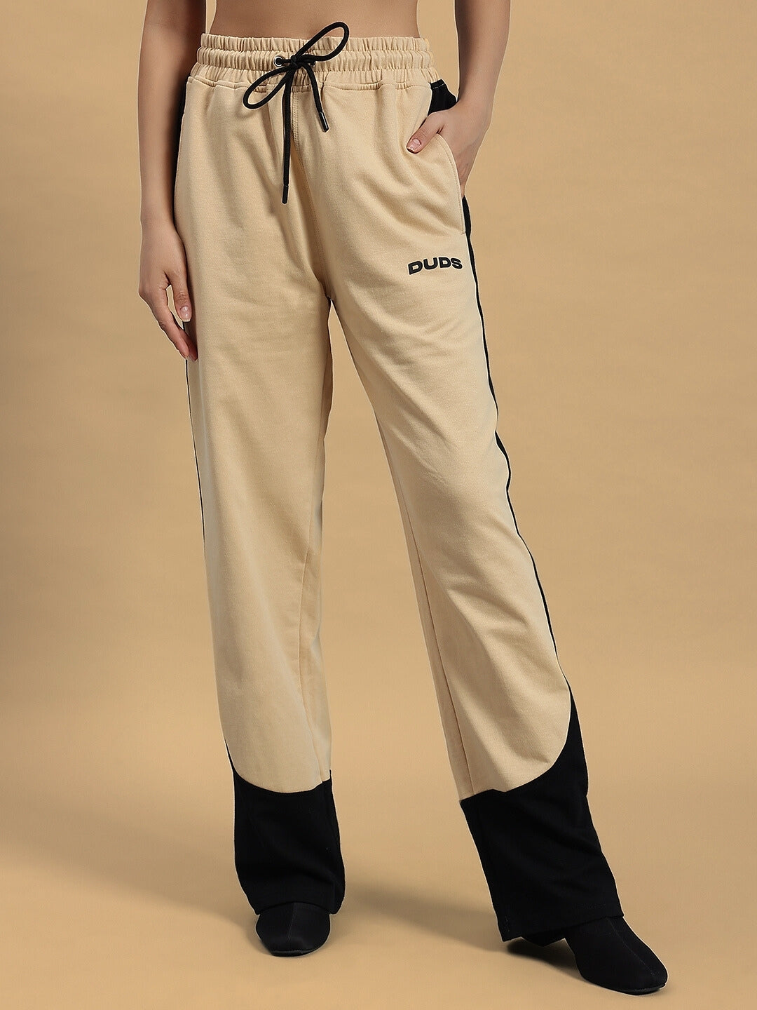 WOMEN'S HURTLE BAGGY JOGGERS (BEIGE-BLACK)