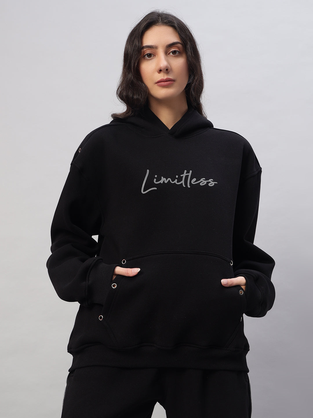 WOMEN'S LIMITLESS FEECE REFLECTOR HOODIE (BLACK)