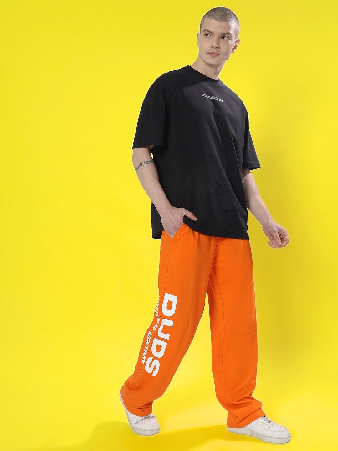 DUDS LIMITED EDITION JOGGER (ORANGE)