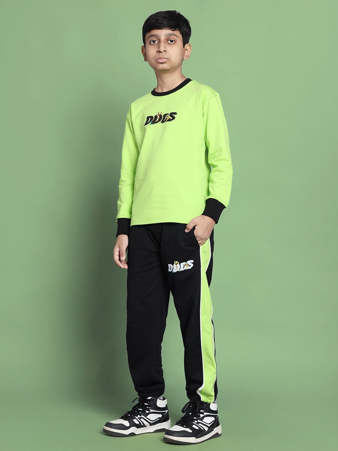 TILLY OVERSIZED CO-ORD SET FOR BOYS & GIRLS (NEON GREEN)