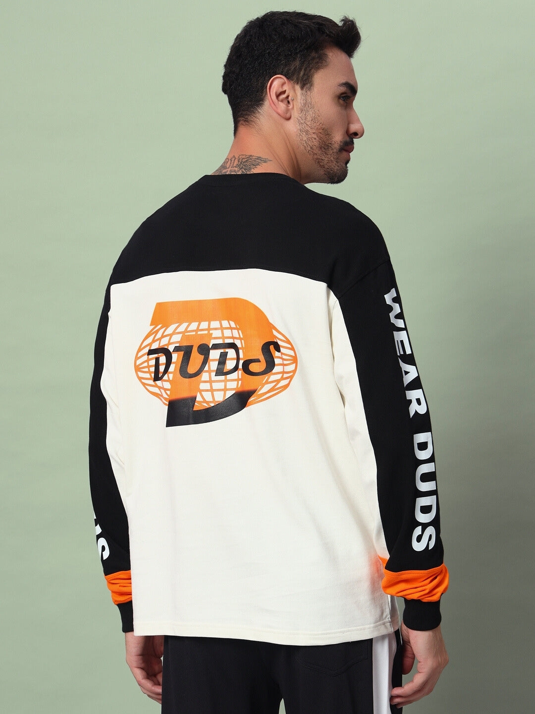 Duds Geometric Oversized Sweatshirt (Black-Off White)