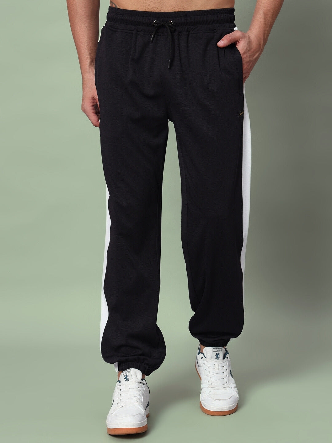 EUPHORIA JOGGERS (BLACK-WHITE)