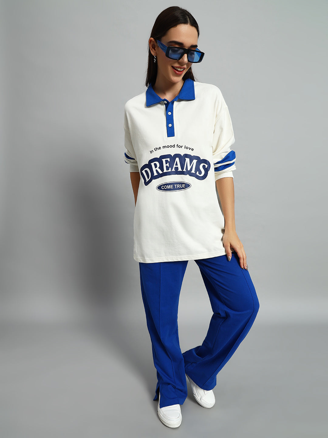 Women's Love Dreams Oversized Sweatshirt (Off White-Royal Blue)