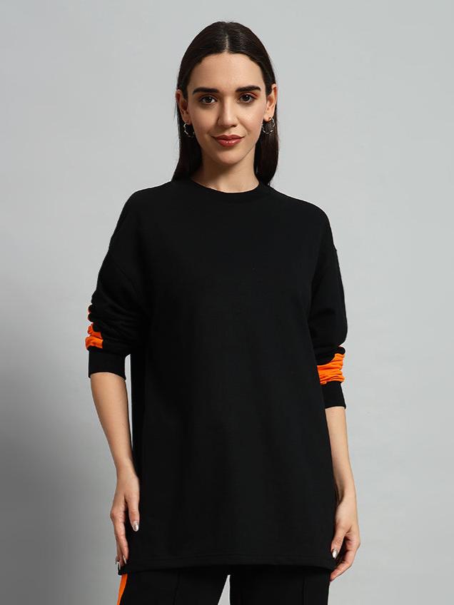 Women's Titan Oversized Sweatshirt (Black)