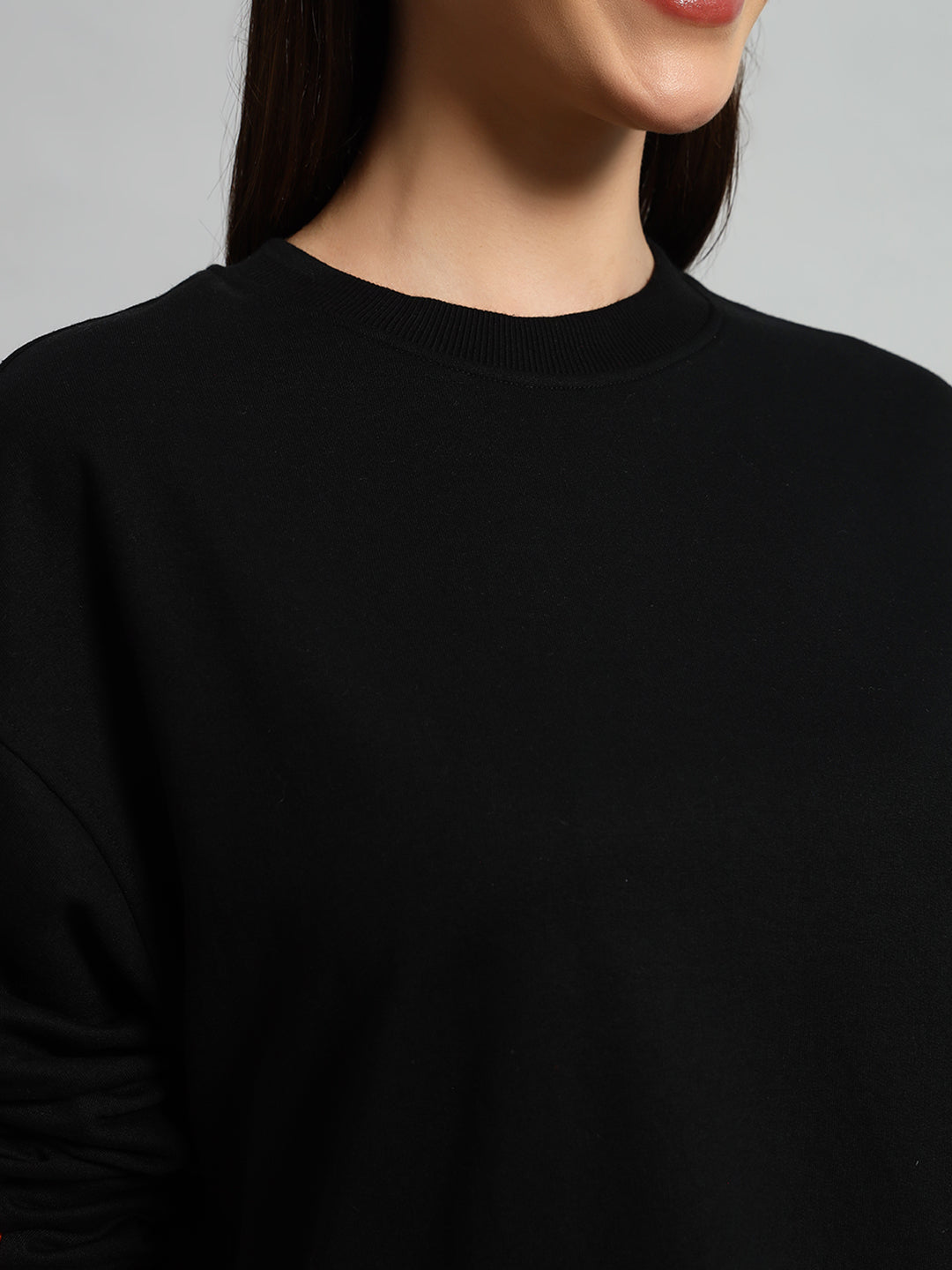 Women's Titan Oversized Sweatshirt (Black)