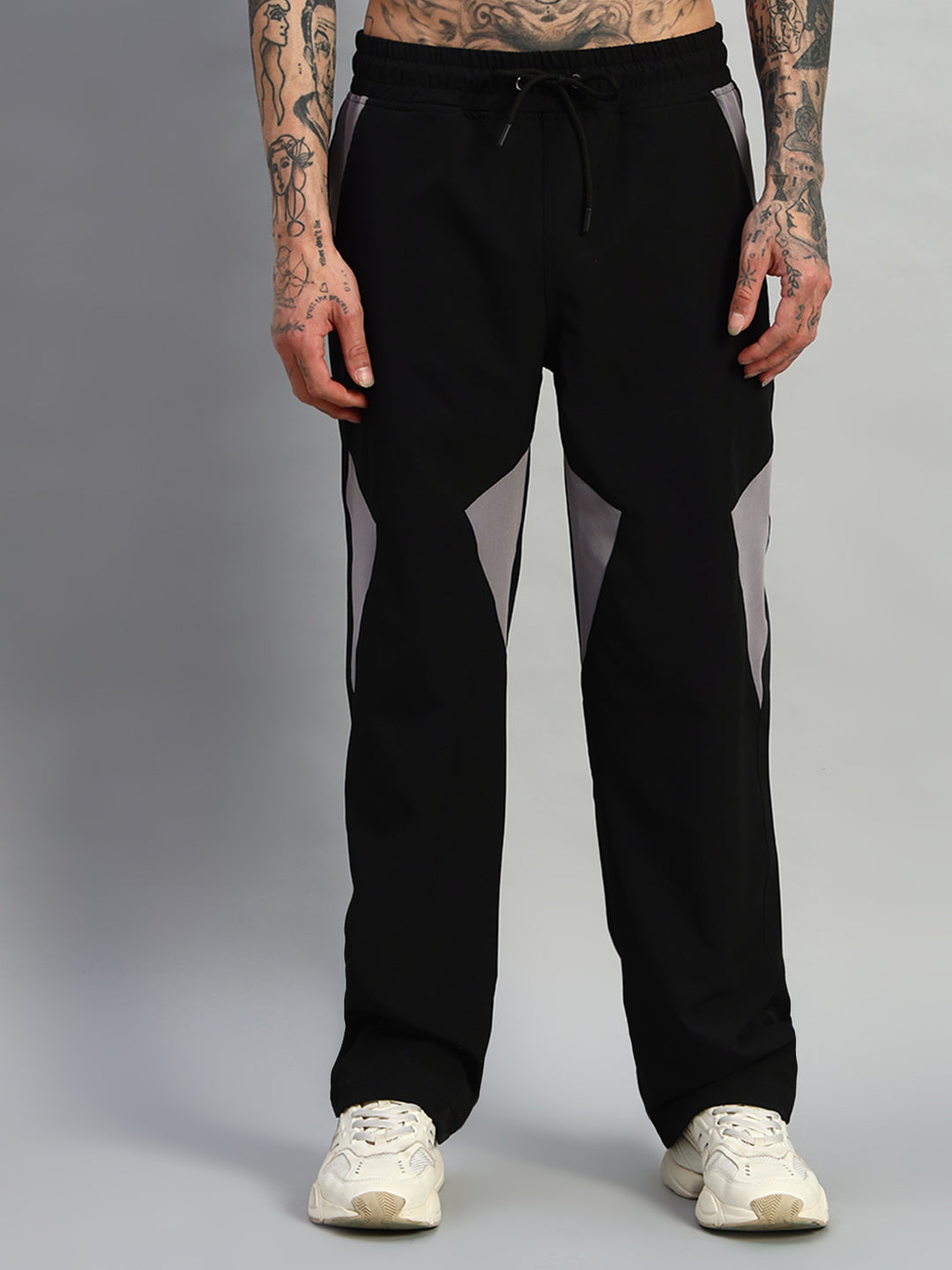 RANGER RELAXED FIT CARGO PANTS (BLACK)