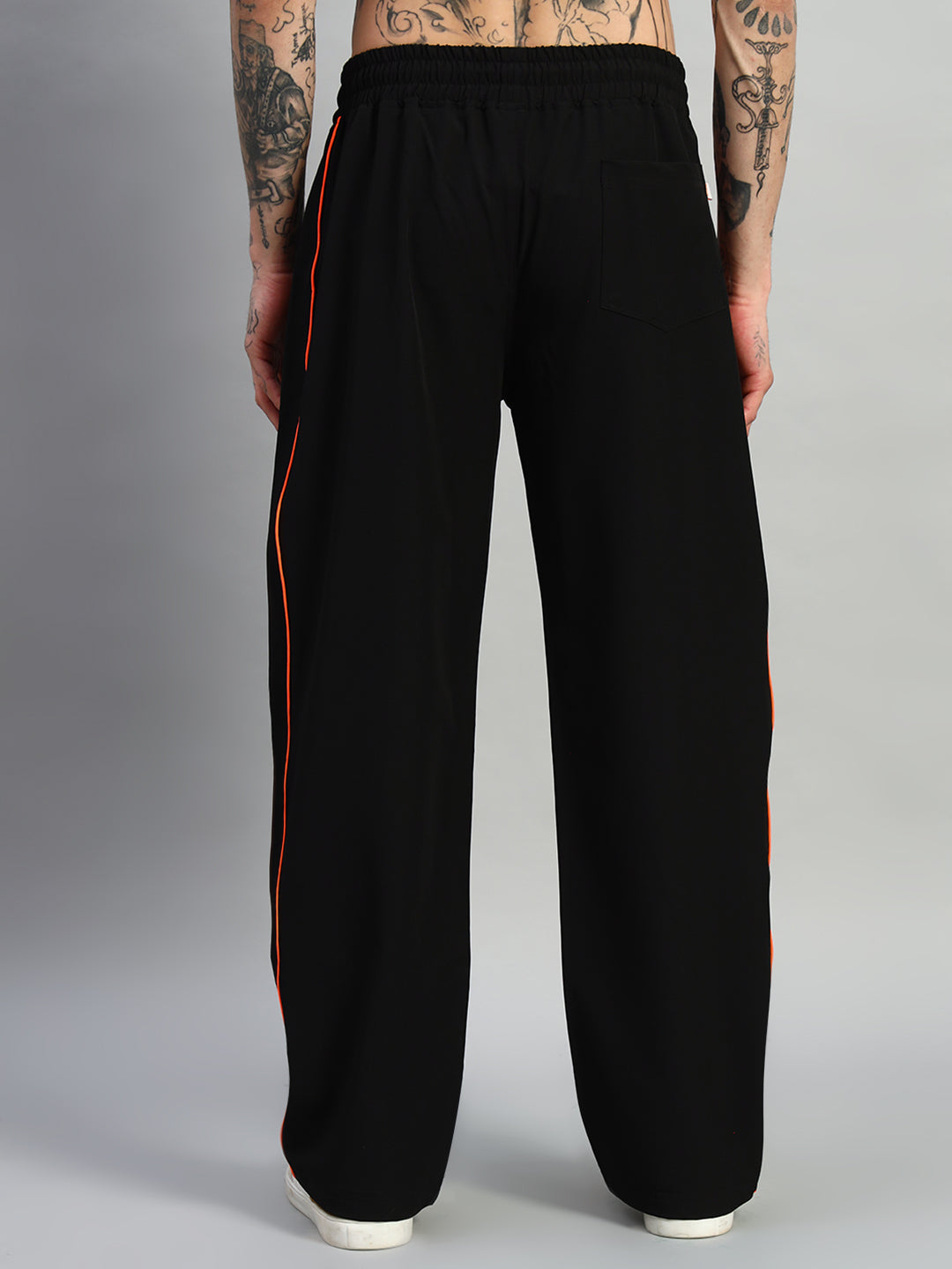 RAIDER RELAXED PANT JOGGER (BLACK)