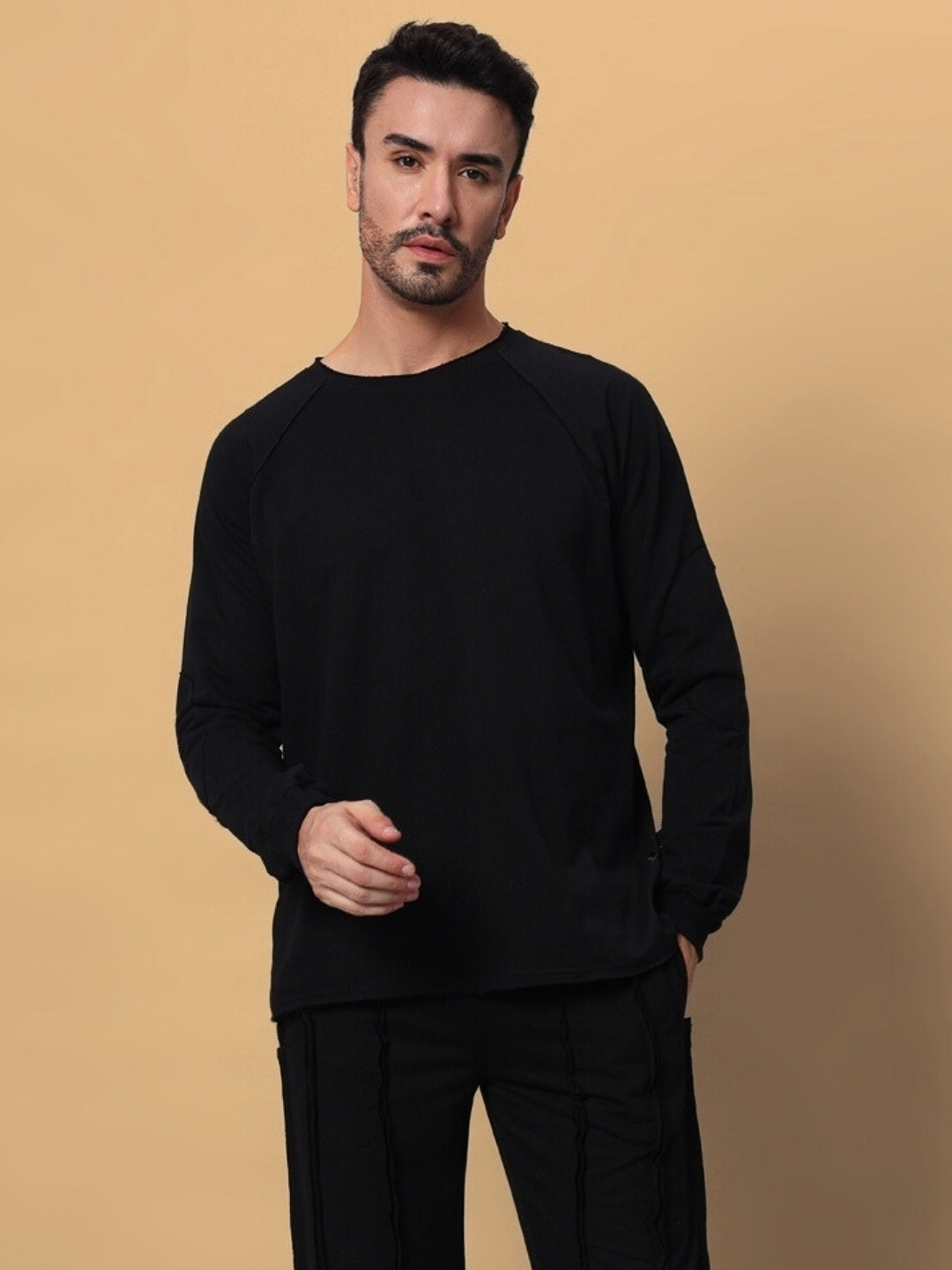 Lamina Oversized Sweatshirt (Black)