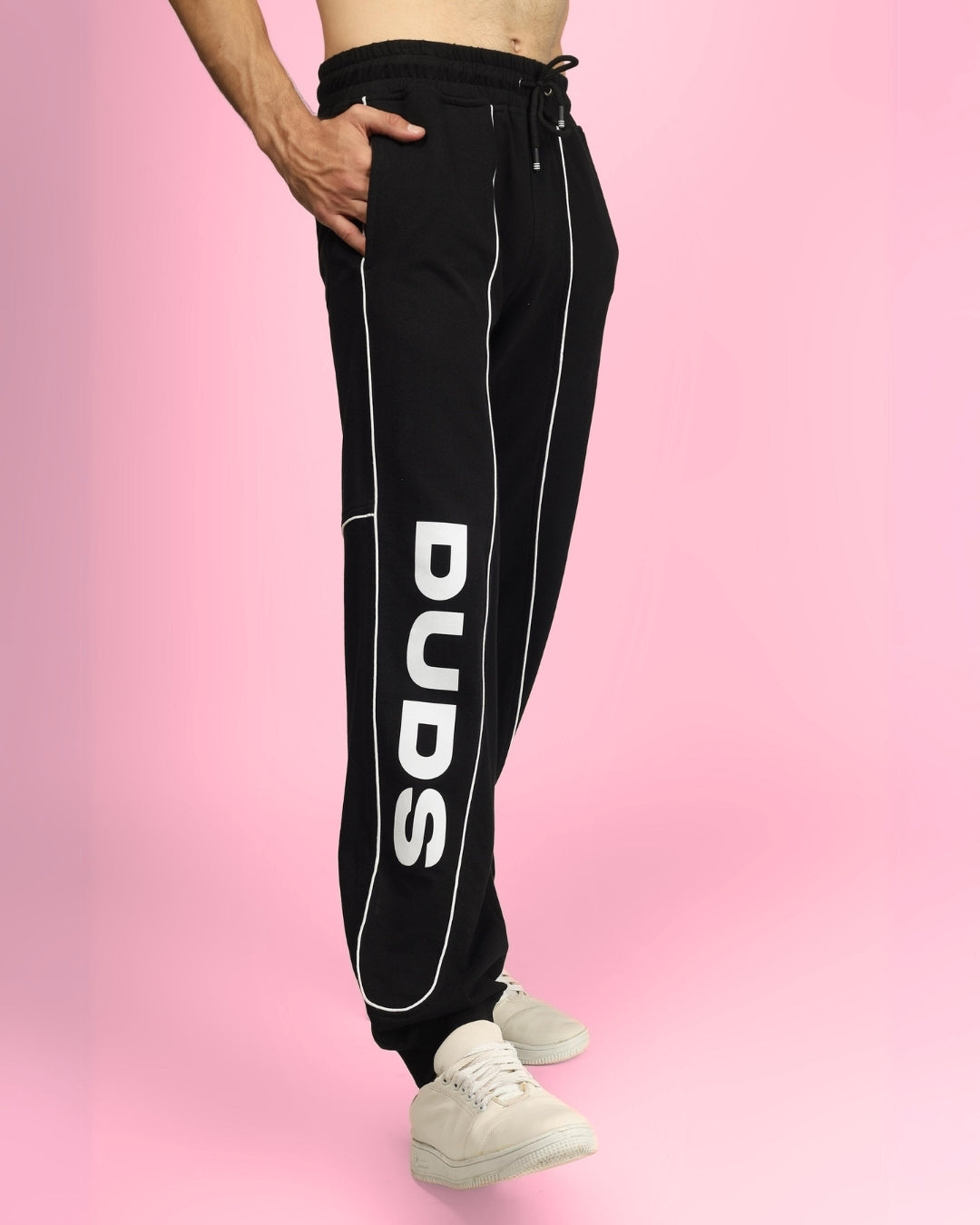 DUDS ESSENTIAL JOGGERS (BLACK)