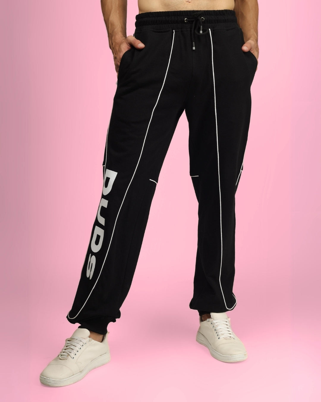 DUDS ESSENTIAL JOGGERS (BLACK)