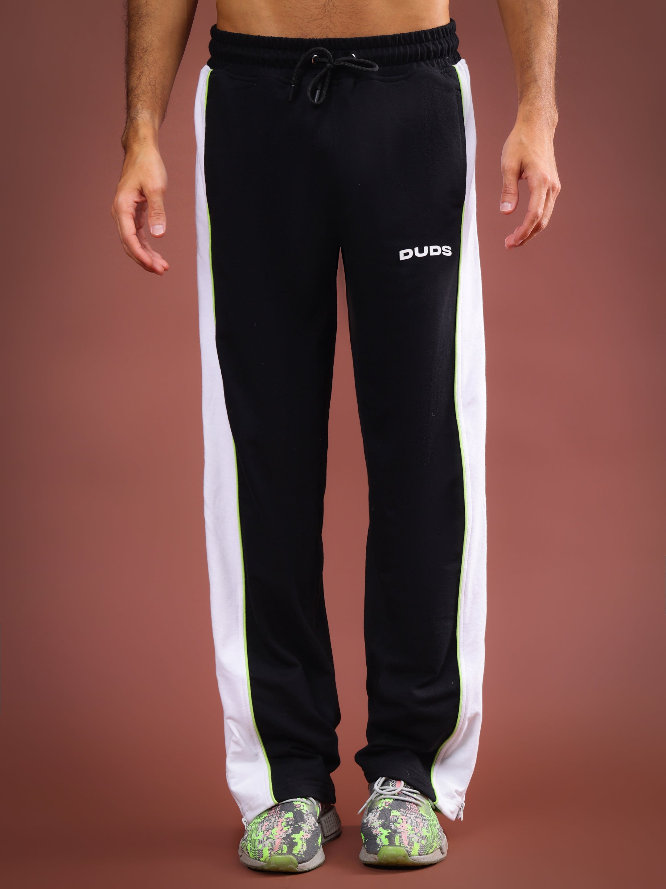 TRIUMPH MULTI ZIPPER JOGGERS (BLACK NEON)