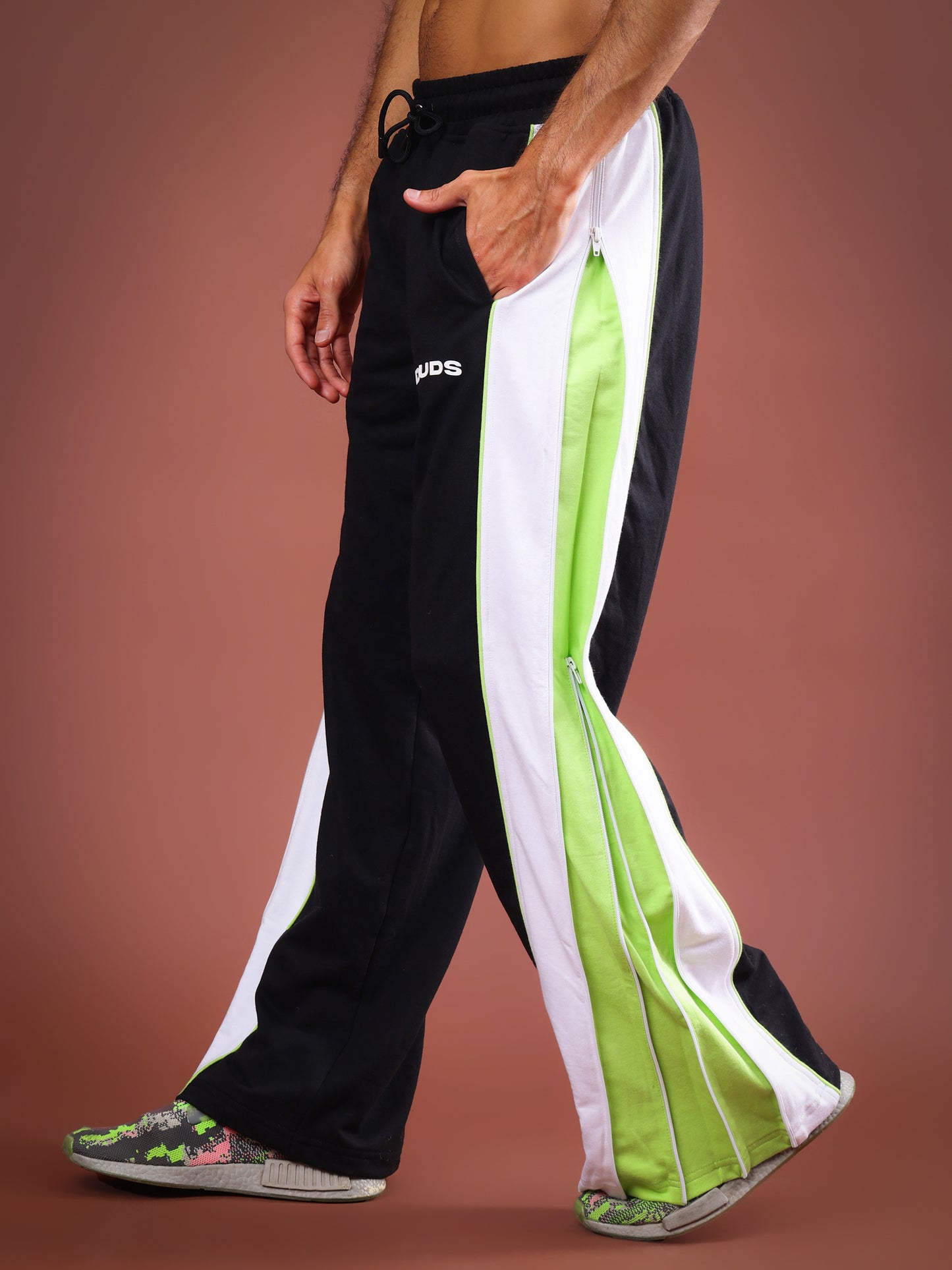 TRIUMPH MULTI ZIPPER JOGGERS (BLACK NEON)