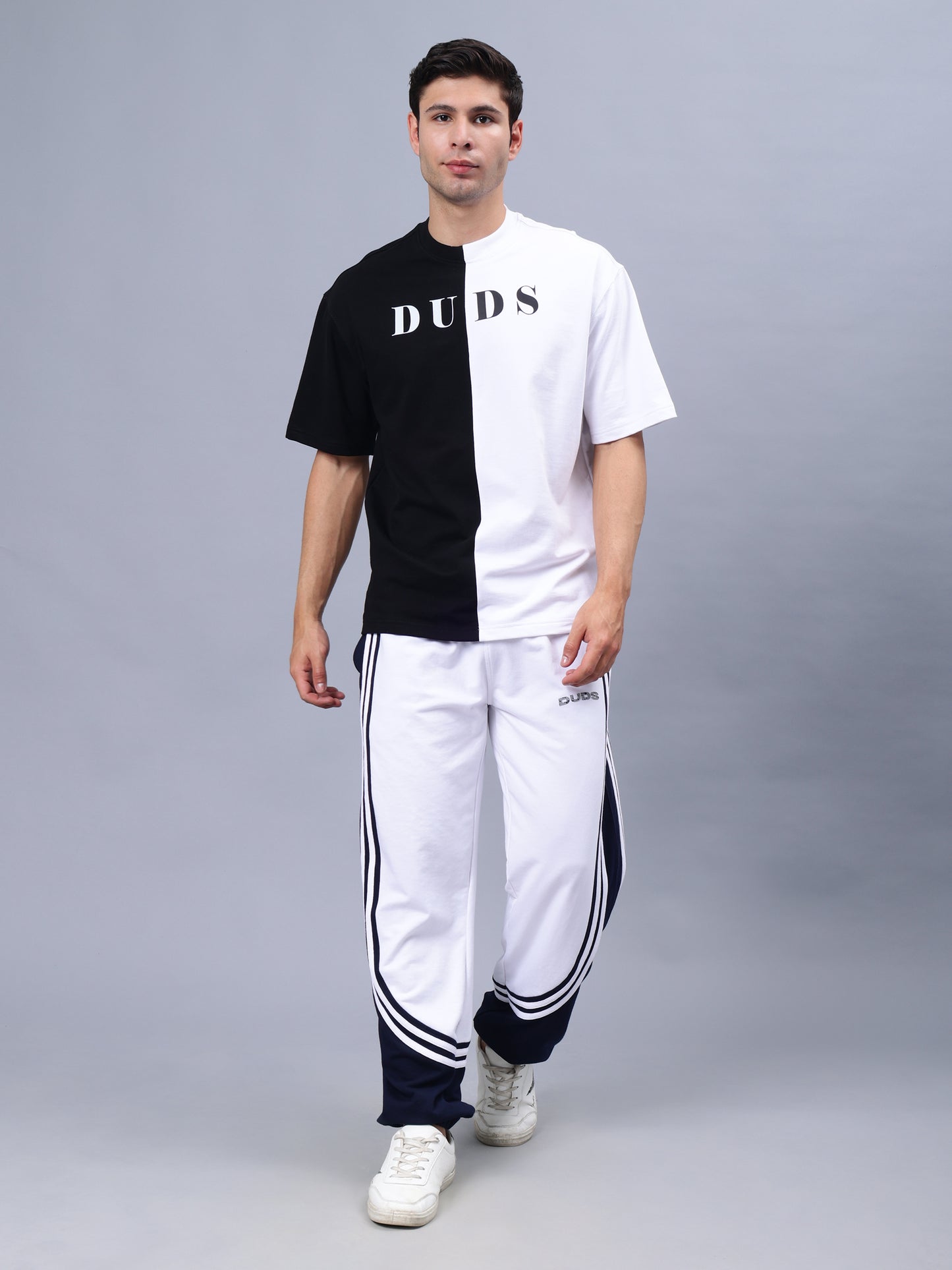G.O.A.T Oversized T-Shirt (Black-White)