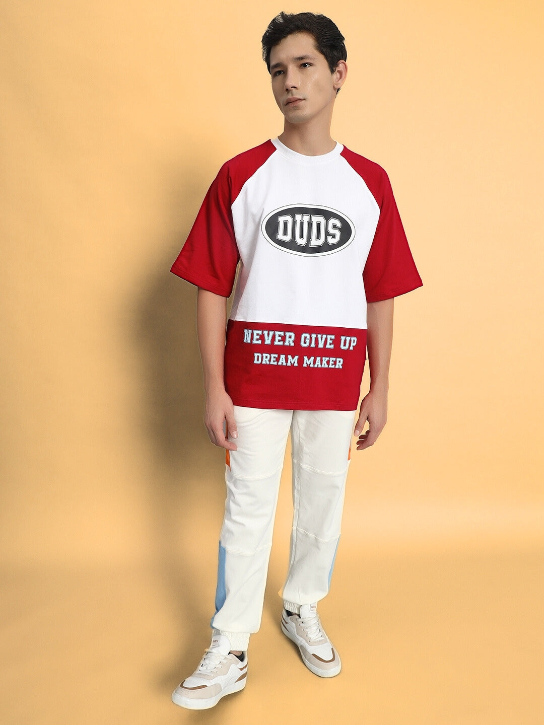 Never Give Up Oversized T-Shirt (Red)