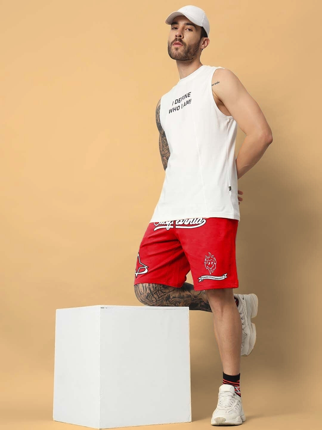 California Regular Fit Shorts (Red)