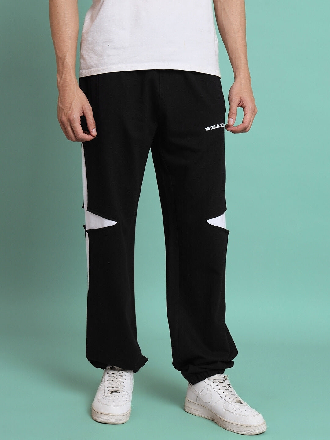 CROSSED STAR PANT JOGGER (BLACK)