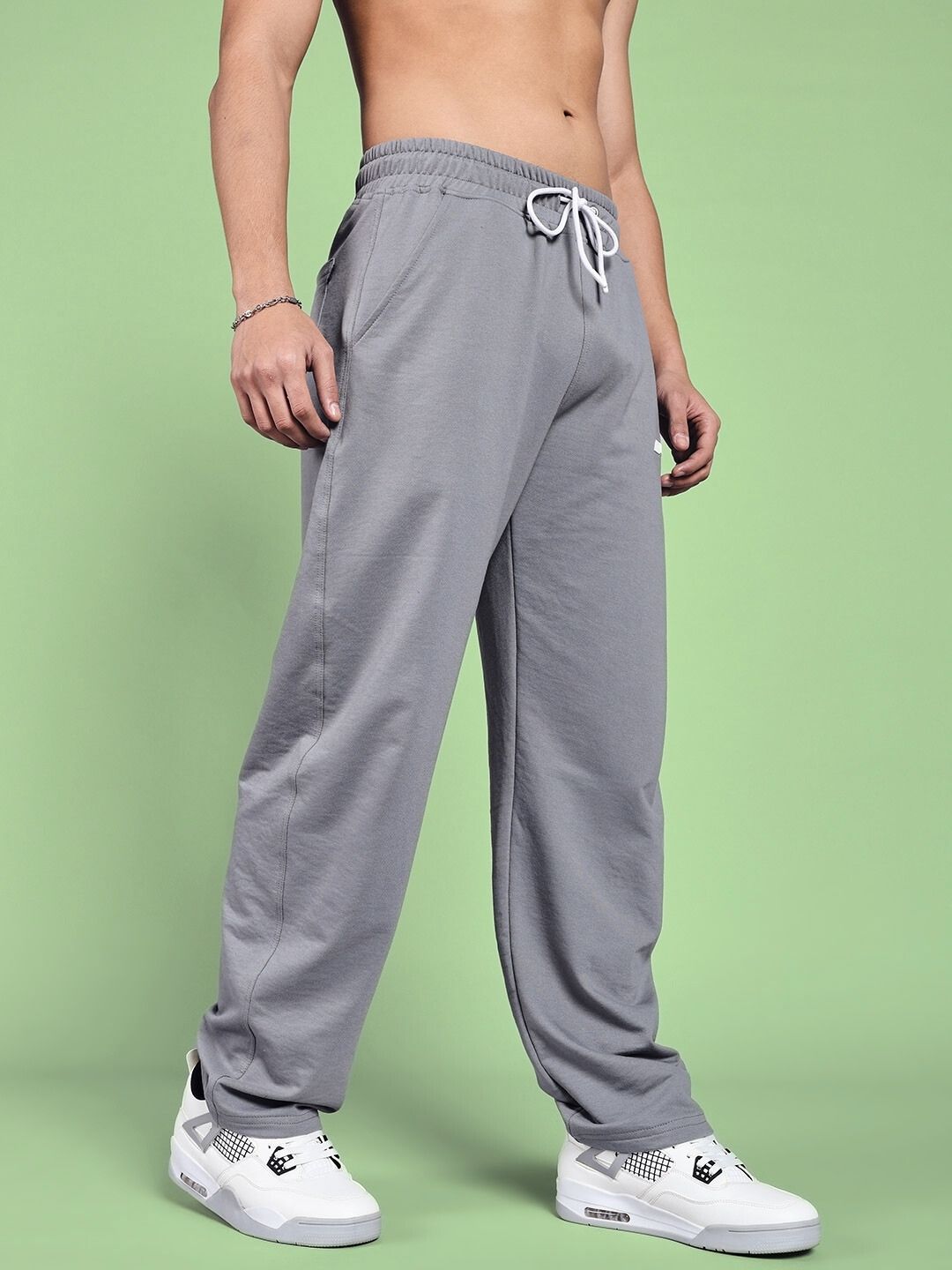 VANILLA RELAXED-FIT JOGGERS (GREY)