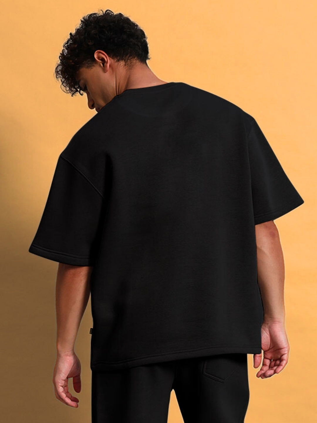 SKODA FLEECE OVERSIZED T-SHIRT (BLACK)