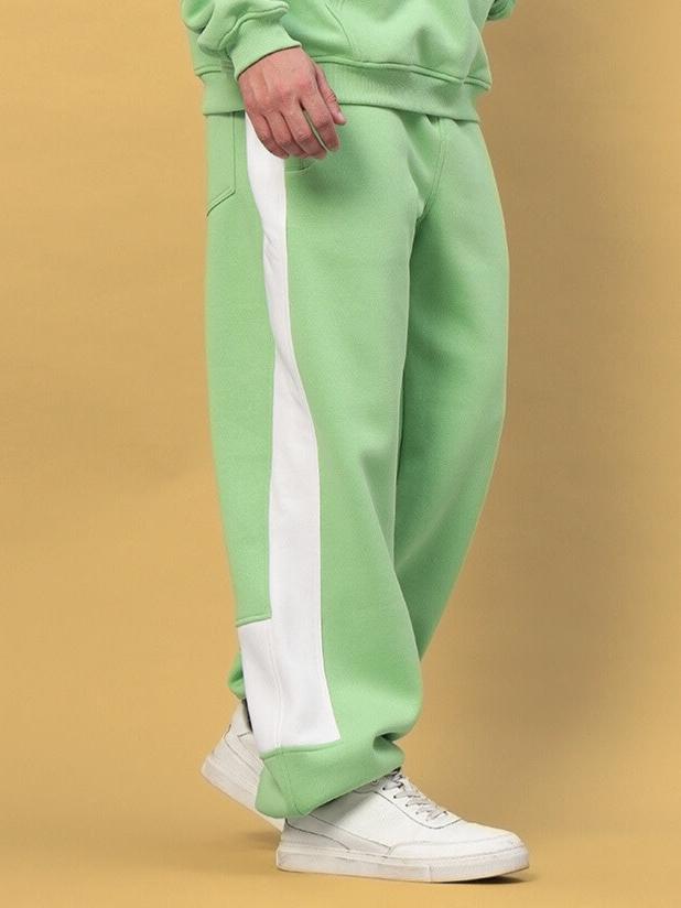 Minted Bliss Fleece Colorblock Cargo Pant (Green-White)