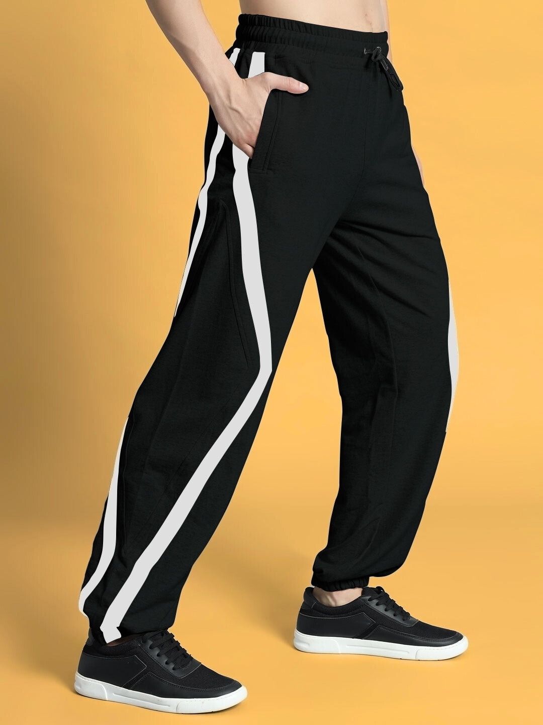 DUDS FRAME JOGGERS (BLACK)