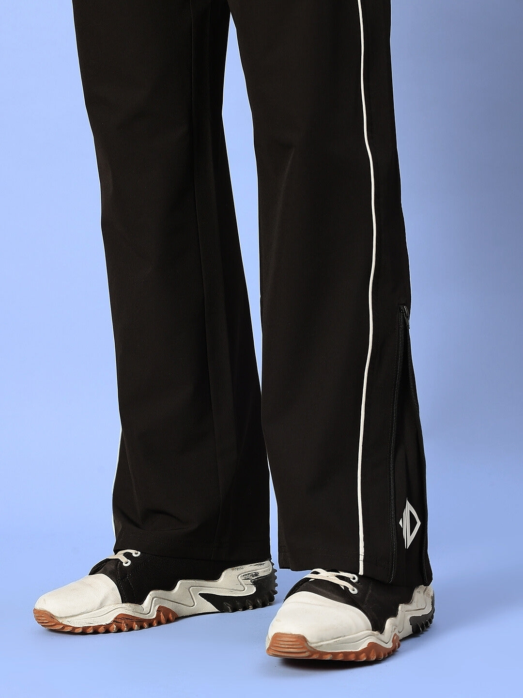 RELIGHT RELAXED-FIT JOGGERS (BLACK)