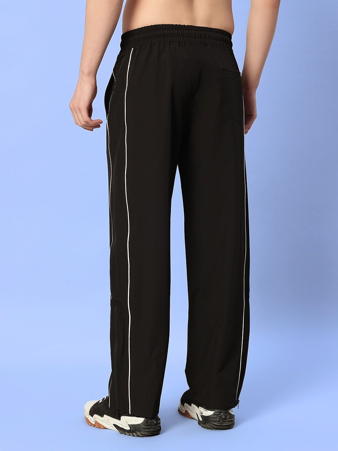 RELIGHT RELAXED-FIT JOGGERS (BLACK)