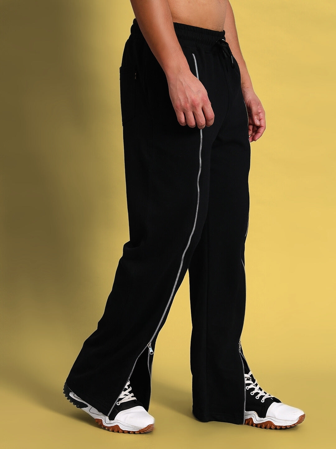 BRAZO FRONT OPEN ZIPPER JOGGERS (BLACK)