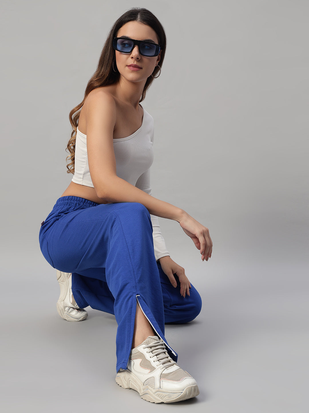 WOMEN'S HERSHEY SIDE SLIT JOGGERS (ROYAL BLUE)