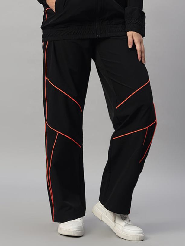 WOMEN'S RAIDER RELAXED PANT JOGGER (BLACK)