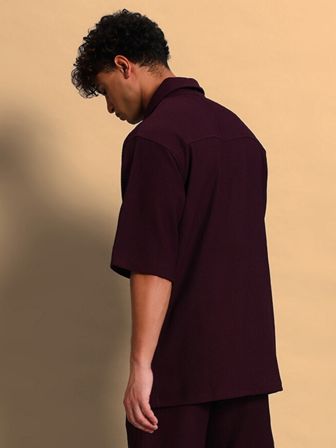 Frowzy Solid Shirt (Wine)