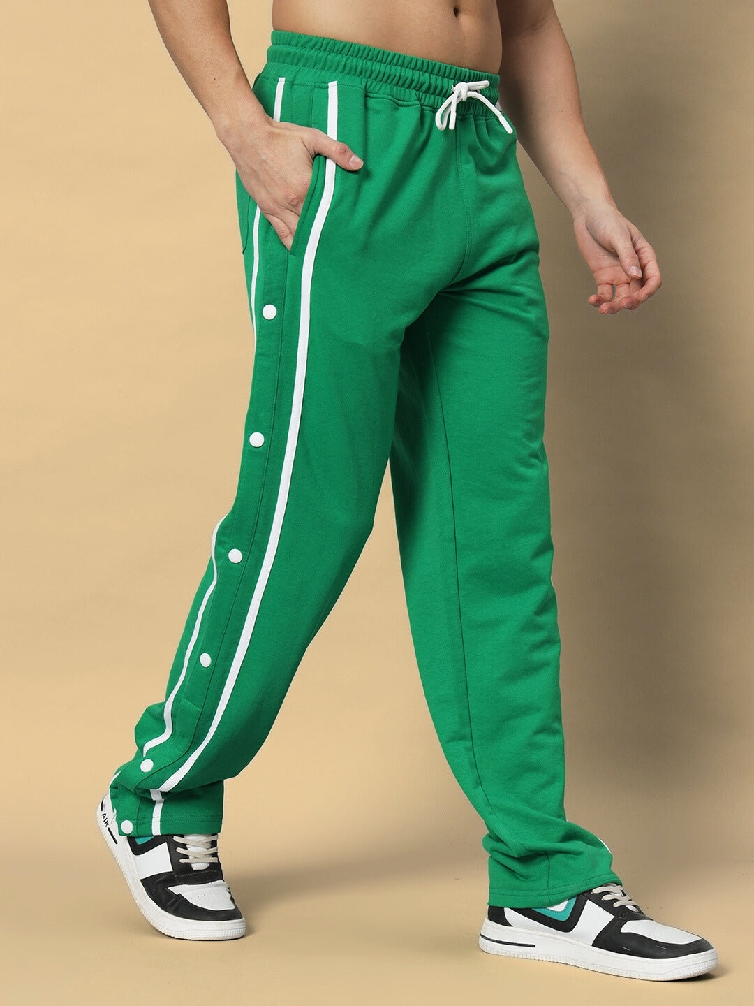 CONTRAST PANEL JOGGER (GREEN)