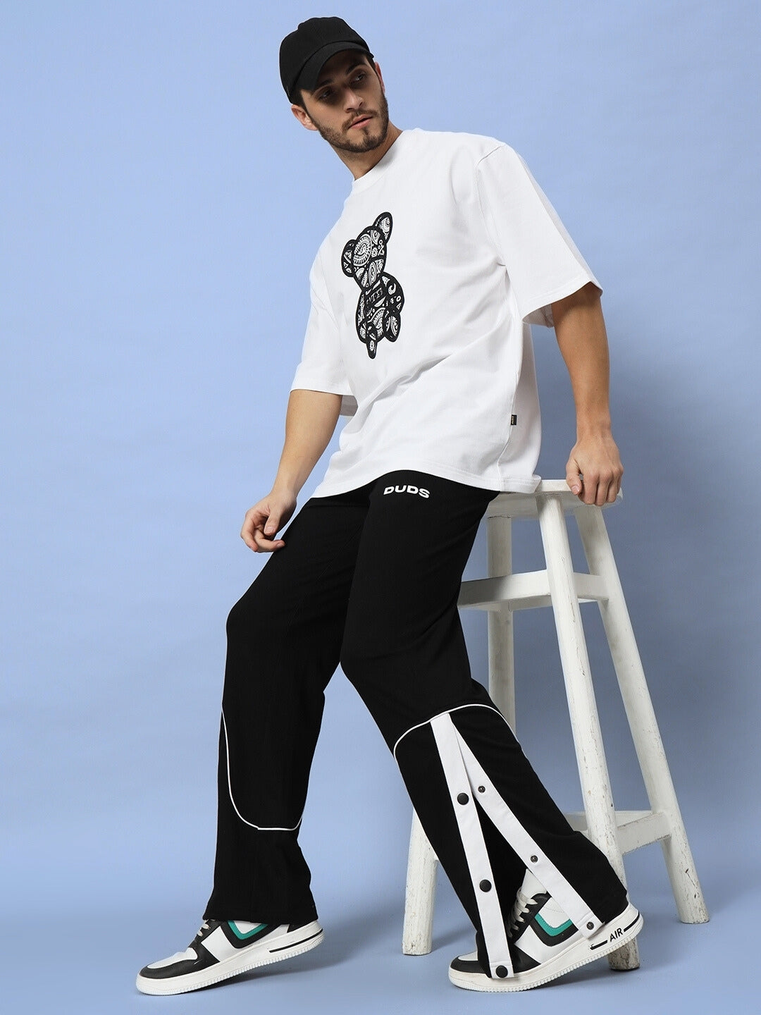 EDDIE CONTRAST JOGGERS (BLACK)